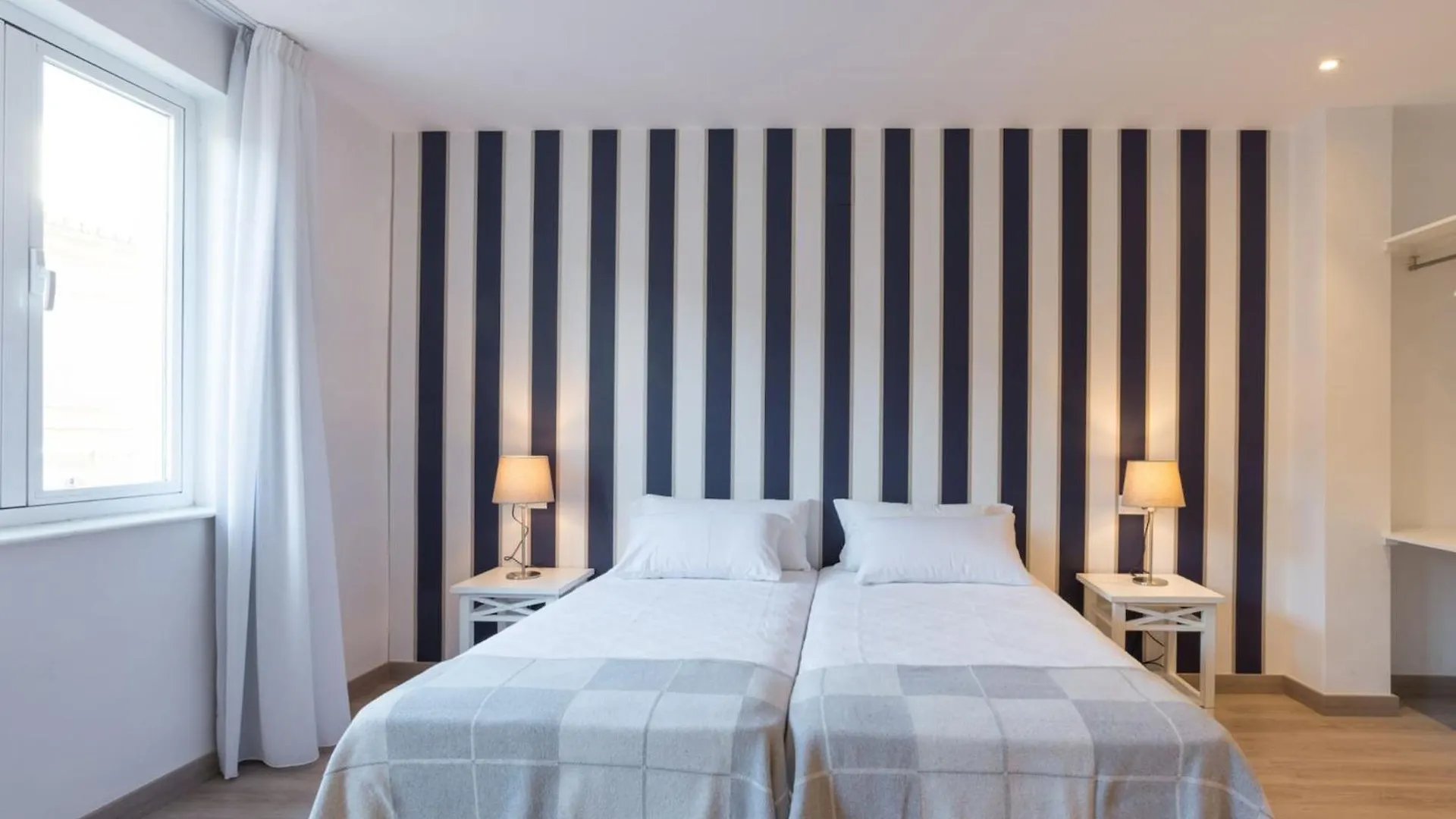 Ferienwohnung Sharingco Atarazanas Premium Málaga 0*,